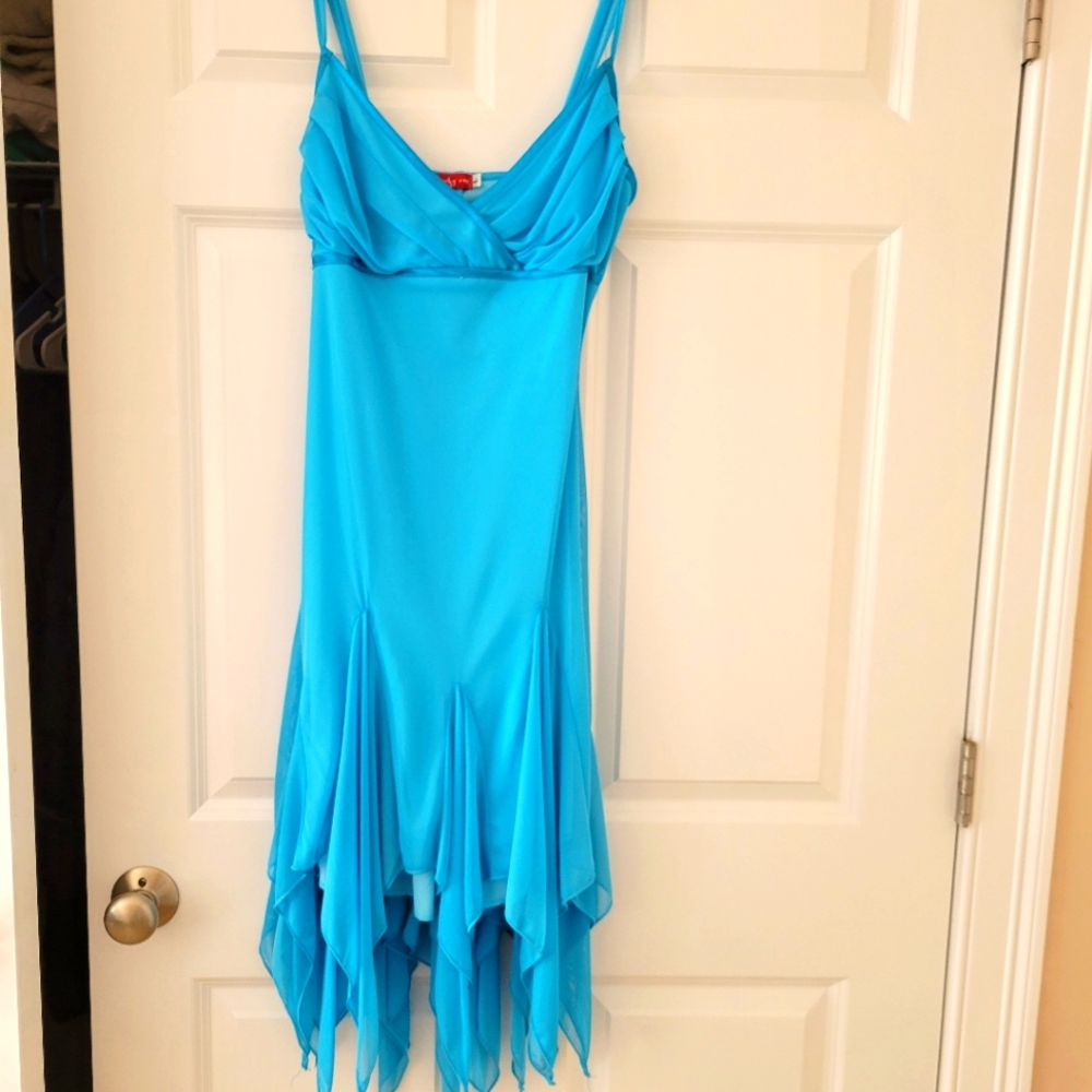 Fun summer dress, only worn once